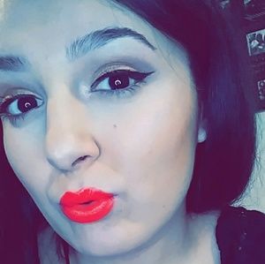 Meet your Posher, Rashelle